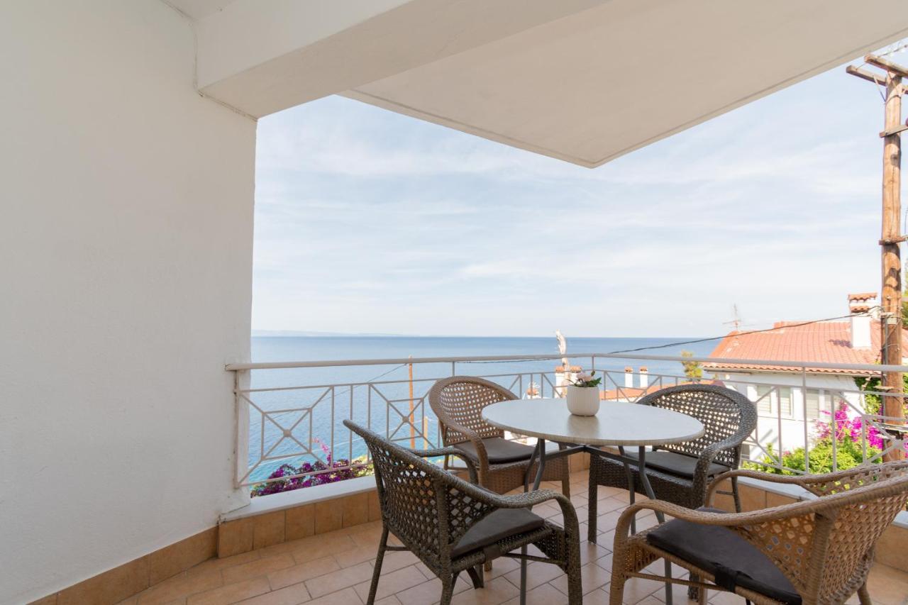 Anesis Seaview Apartment 2 Neos Marmaras Exterior photo